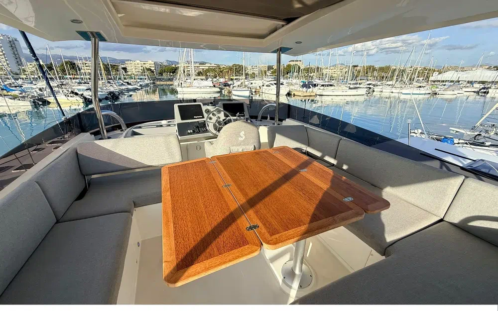 slider 28 Beneteau Swift Trawler 48
