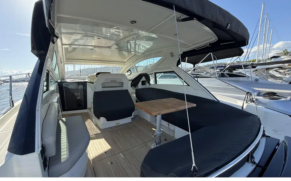 slider 3 Beneteau Gran Turismo 40