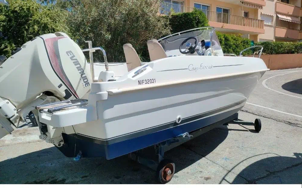 slider 3 B2 Marine CAP FERRET 522 OPEN