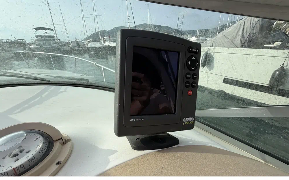 slider 6 Sea Ray 315 Sundancer