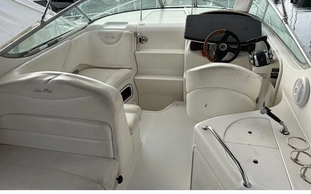 slider 3 Sea Ray 315 Sundancer