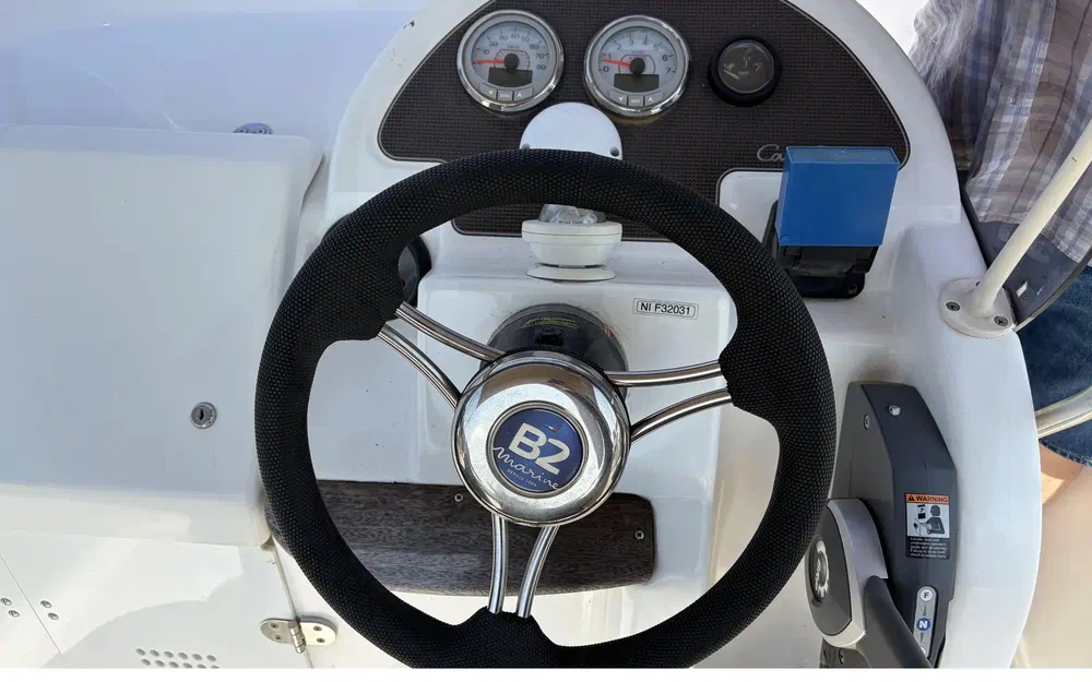 slider 6 B2 Marine CAP FERRET 522 OPEN