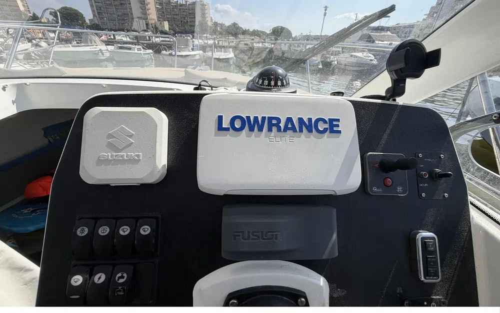 slider 20 Beneteau Antares 8 OB V2