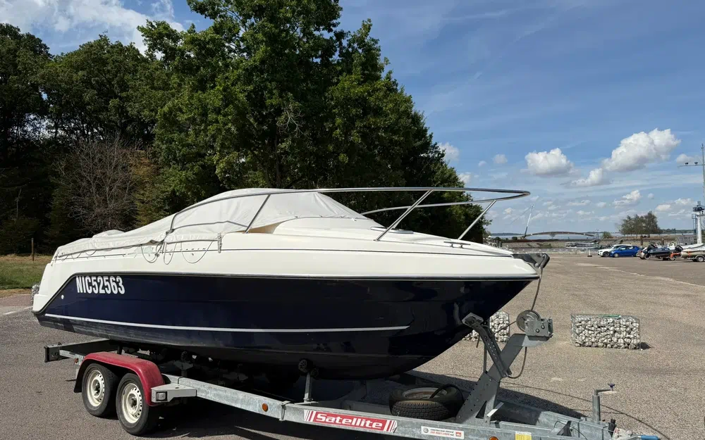 slider 12 Kelt Azura 600 Cabin
