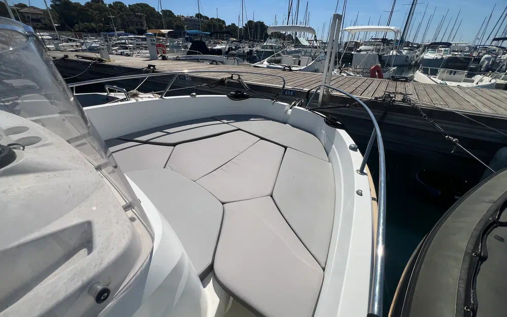 slider 2 Jeanneau Cap Camarat 5.5 CC Serie 2