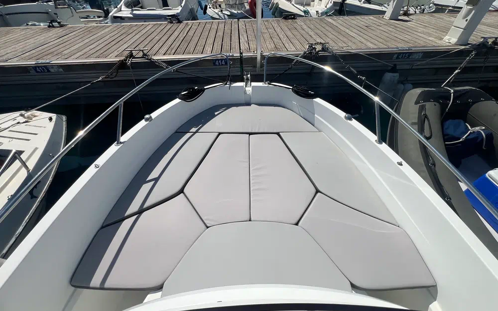slider 8 Jeanneau Cap Camarat 5.5 CC Serie 2