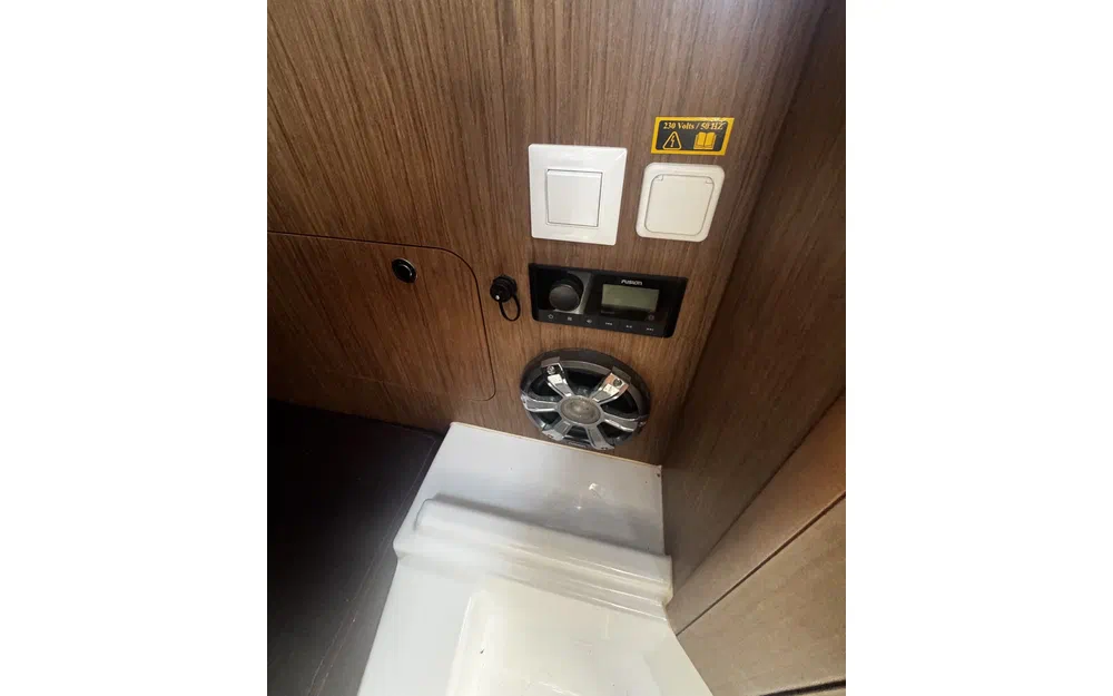 slider 13 Beneteau Flyer 8.8 SUNdeck