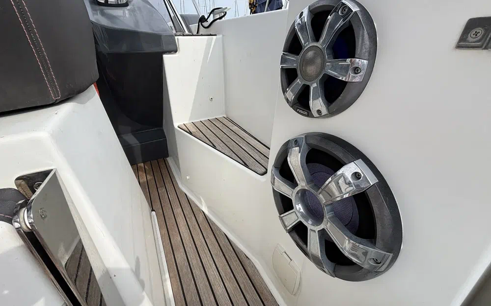slider 24 Beneteau Flyer 8.8 SUNdeck