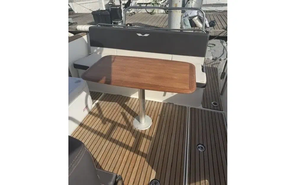 slider 2 Beneteau Flyer 8.8 SUNdeck