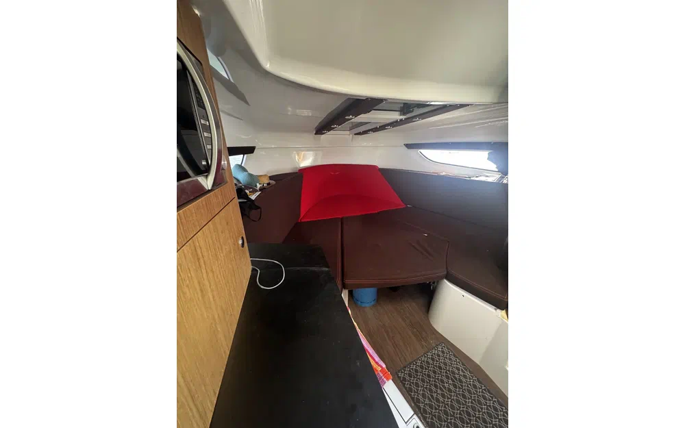 slider 4 Beneteau Flyer 8.8 SUNdeck