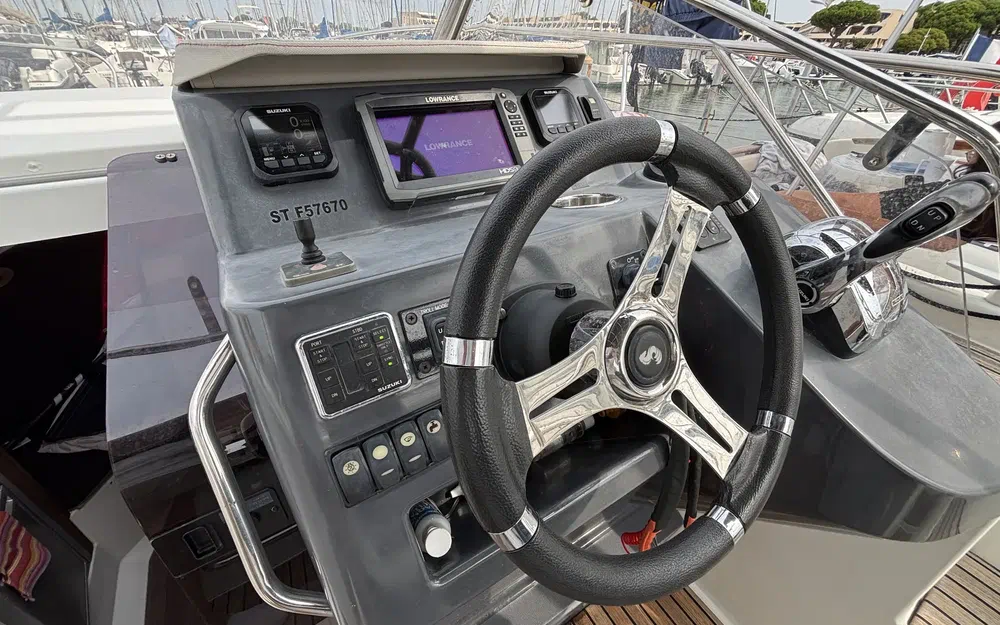 slider 6 Beneteau Flyer 8.8 SUNdeck