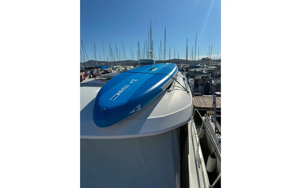 slider 10 Jeanneau Merry Fisher 895