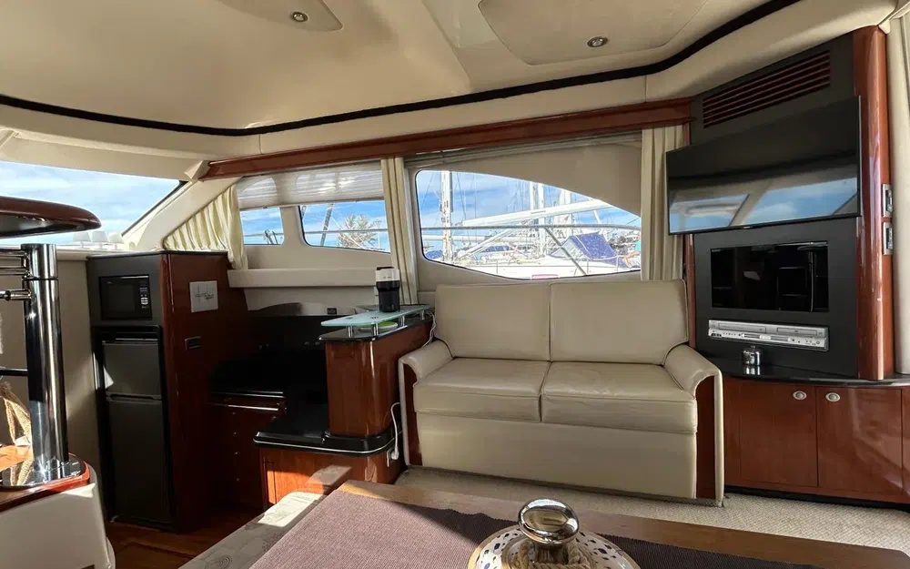 slider 13 Sea Ray 455 Sedan Bridge