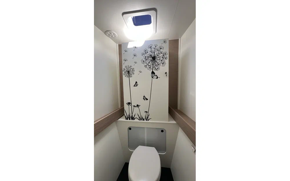 slider 35 Fountaine Pajot Aura 51