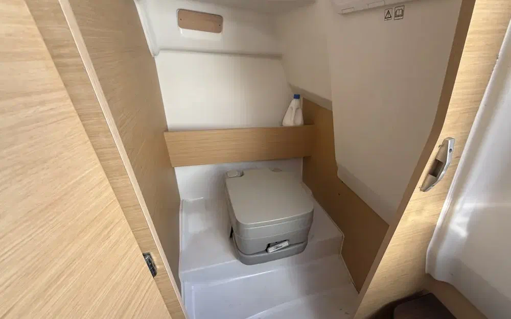 slider 13 Beneteau Flyer 750 Sundeck
