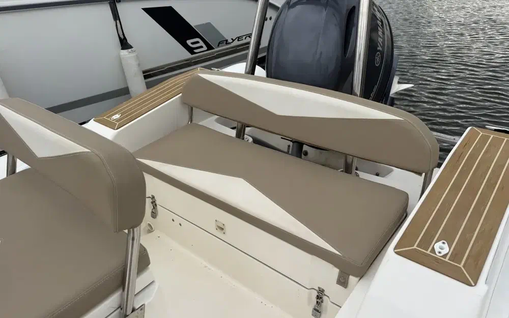 slider 8 Capelli Tempest 570