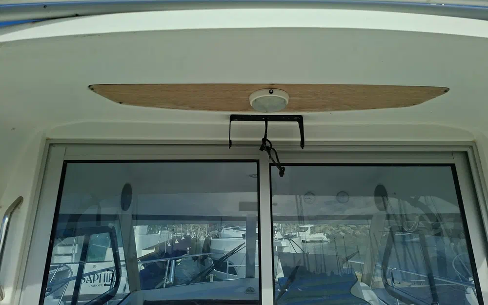 slider 5 Beneteau Antares 7
