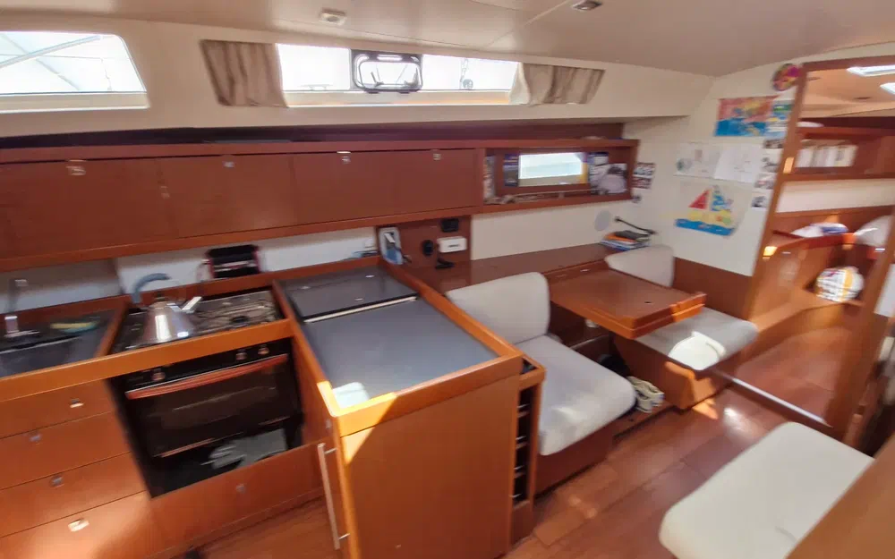 slider 11 Beneteau Oceanis 45