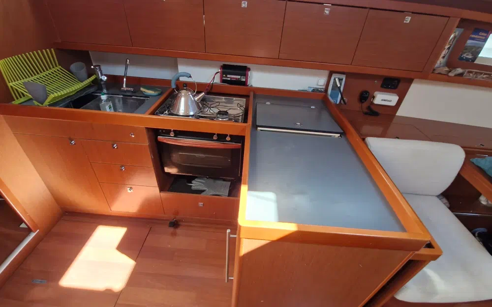 slider 13 Beneteau Oceanis 45