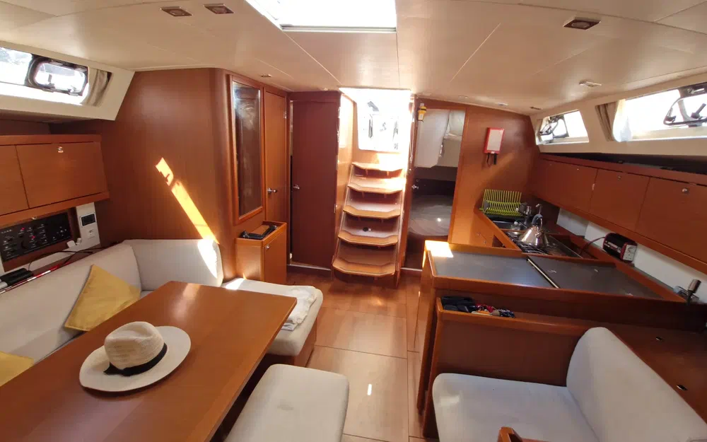 slider 14 Beneteau Oceanis 45