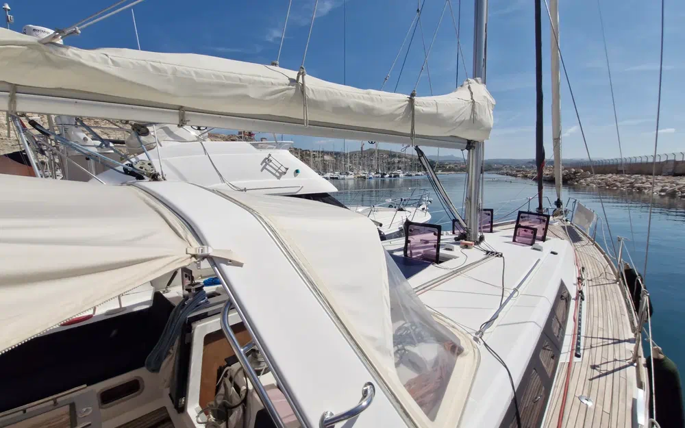 slider 25 Beneteau Oceanis 45
