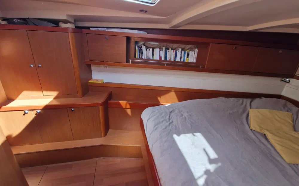 slider 6 Beneteau Oceanis 45