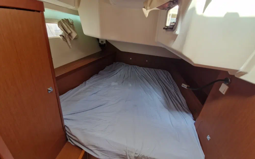 slider 7 Beneteau Oceanis 45