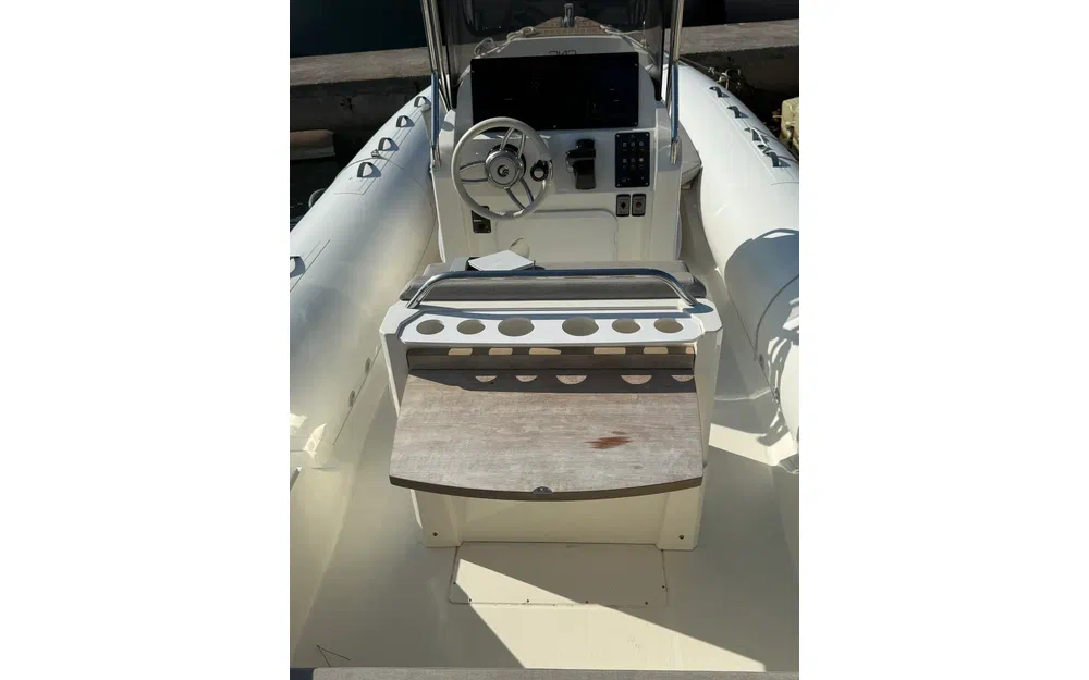 slider 15 Capelli Tempest 700 Luxe