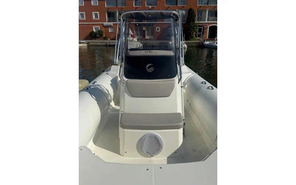 slider 16 Capelli Tempest 700 Luxe