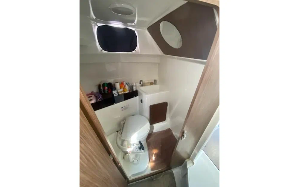slider 7 Beneteau Antares 8 OB