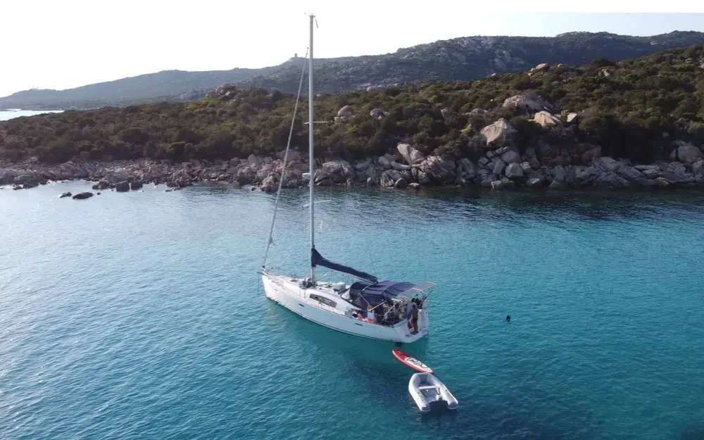 slider 0 Beneteau Oceanis 43