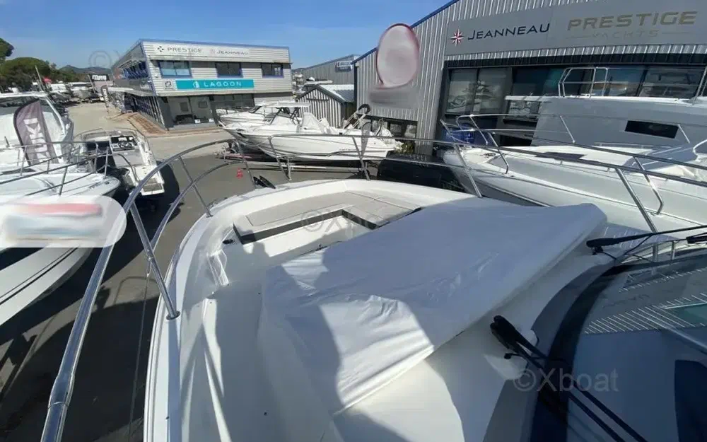 slider 3 Jeanneau Cap Camarat 12.5 WA