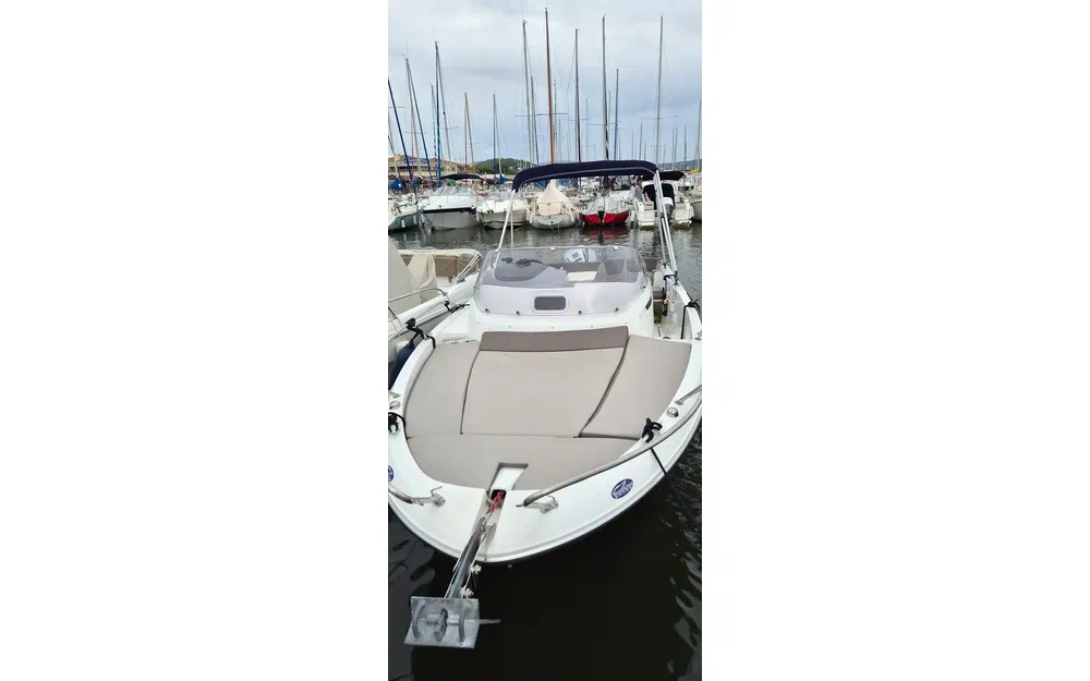slider 3 Jeanneau Cap Camarat 6.5 WA