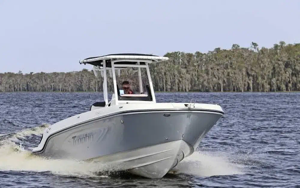 slider 3 Bayliner Trophy T24 CC