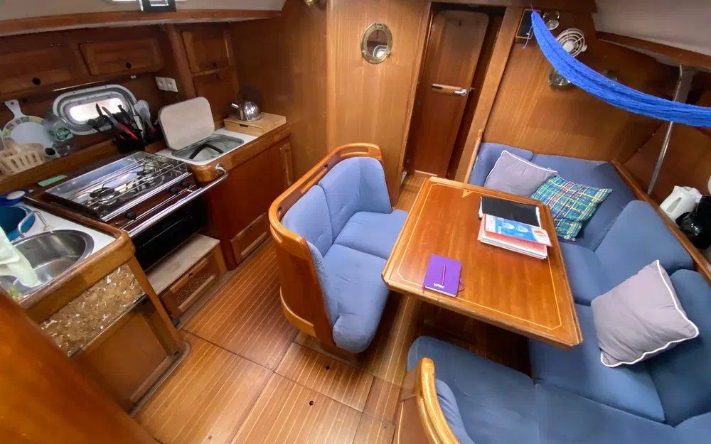 slider 19 Bavaria 390 Lagoon