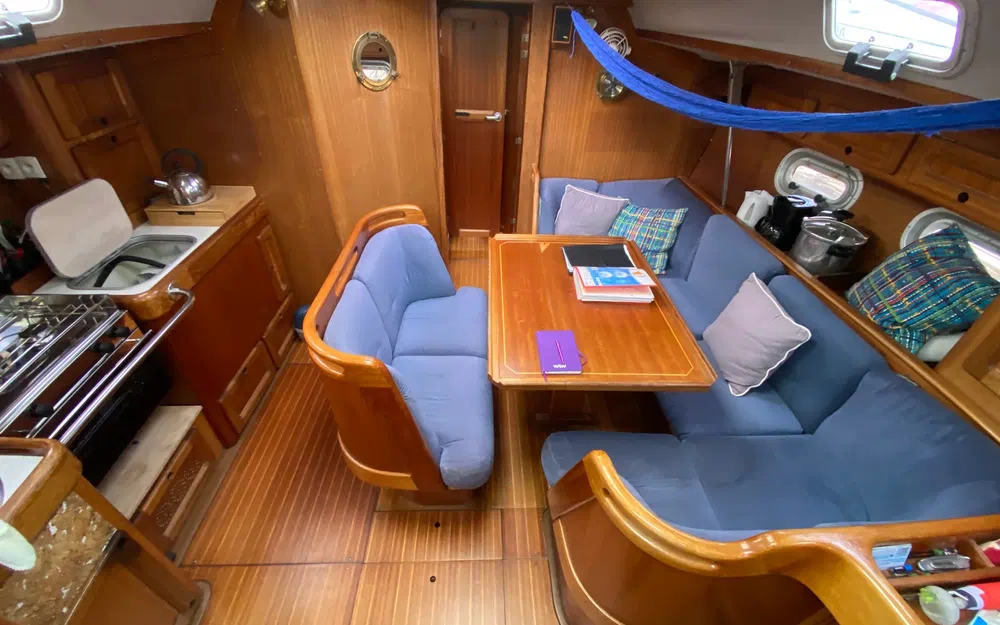 slider 17 Bavaria 390 Lagoon