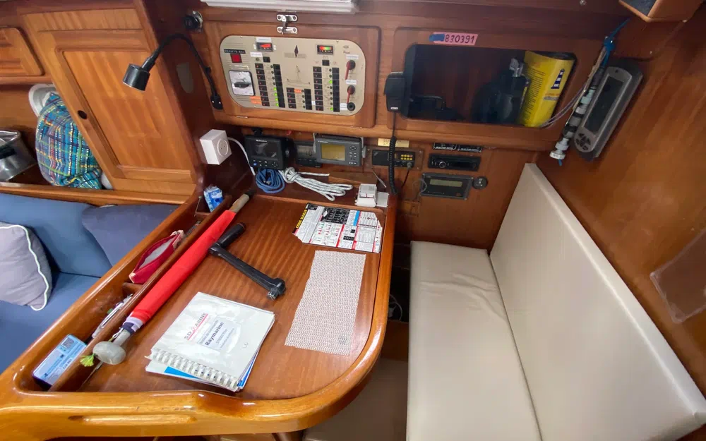 slider 25 Bavaria 390 Lagoon