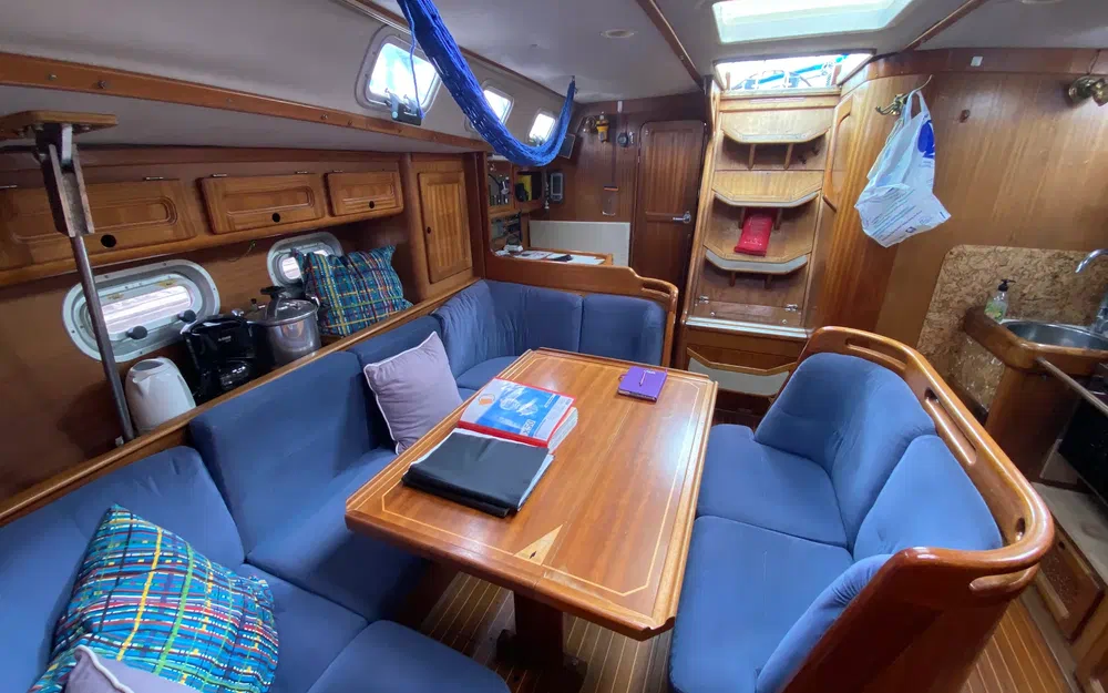 slider 22 Bavaria 390 Lagoon