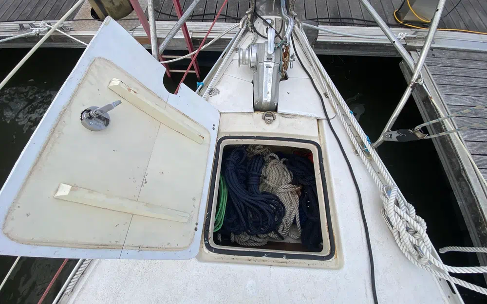 slider 16 Bavaria 390 Lagoon