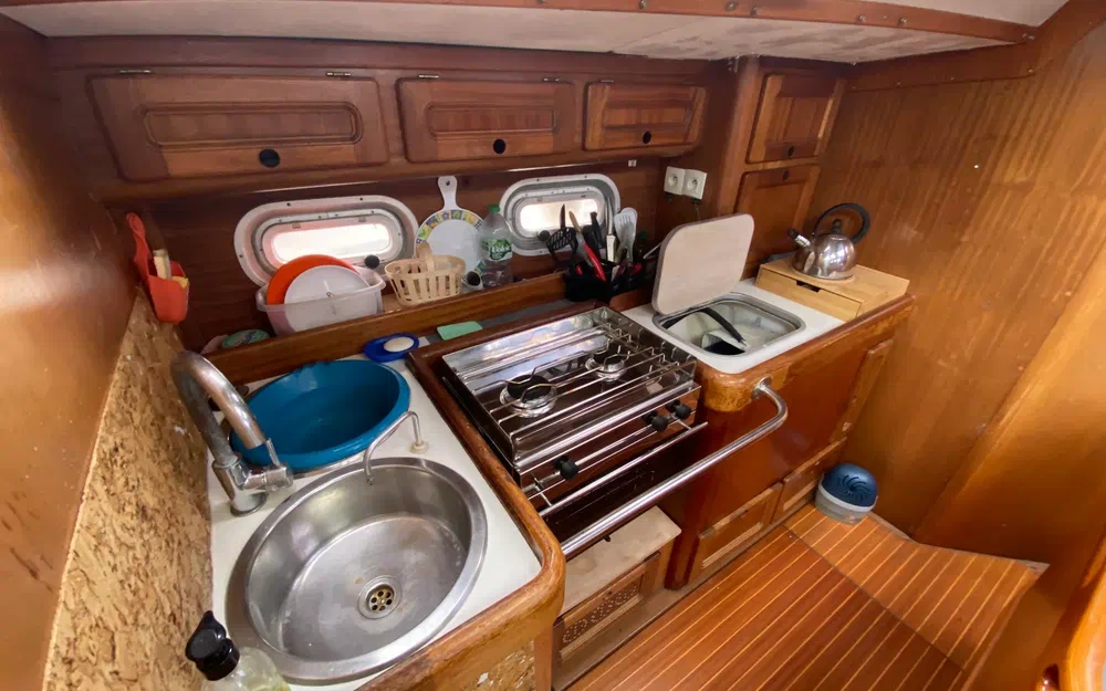 slider 24 Bavaria 390 Lagoon