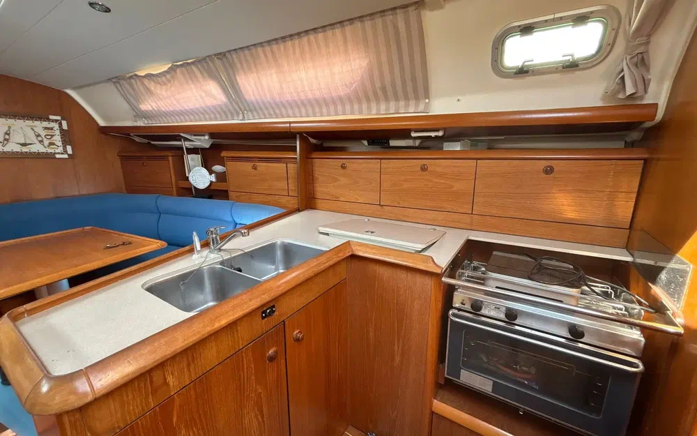 slider 13 Jeanneau Sun Fast 37