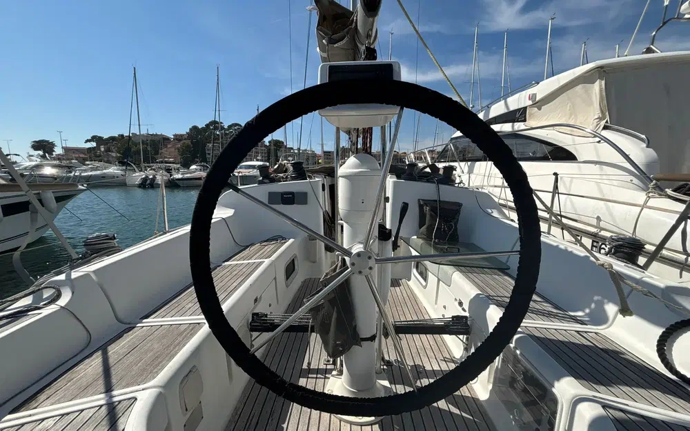 slider 4 Jeanneau Sun Fast 37