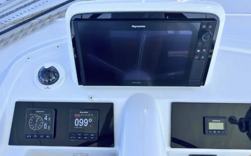slider 13 Lagoon 46
