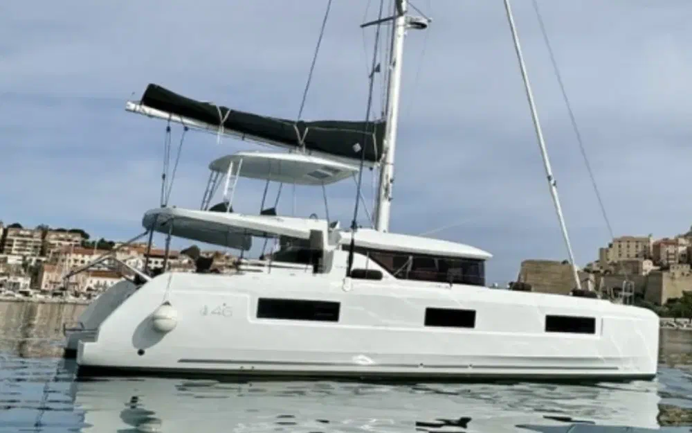 slider 0 Lagoon 46