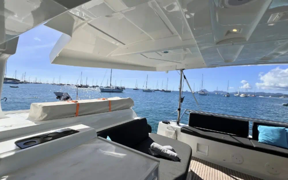 slider 26 Lagoon 46