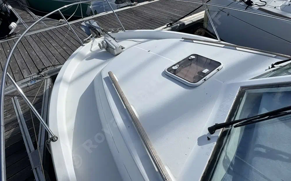 slider 6 Beneteau Antares Serie 9