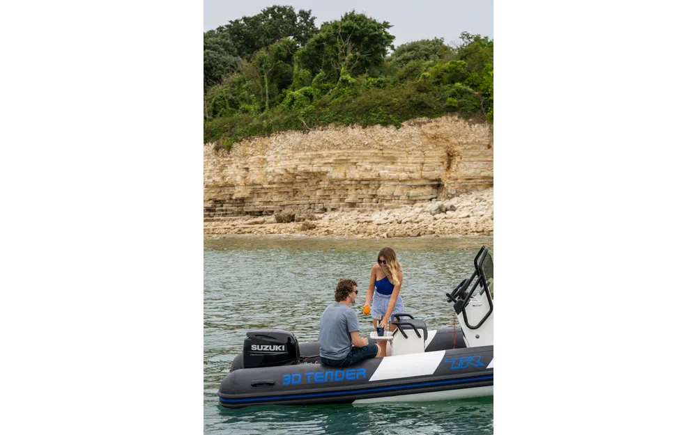 slider 1 3D Tender TR 54
