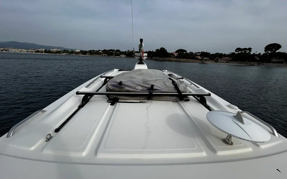 slider 10 Cranchi T 36 Crossover