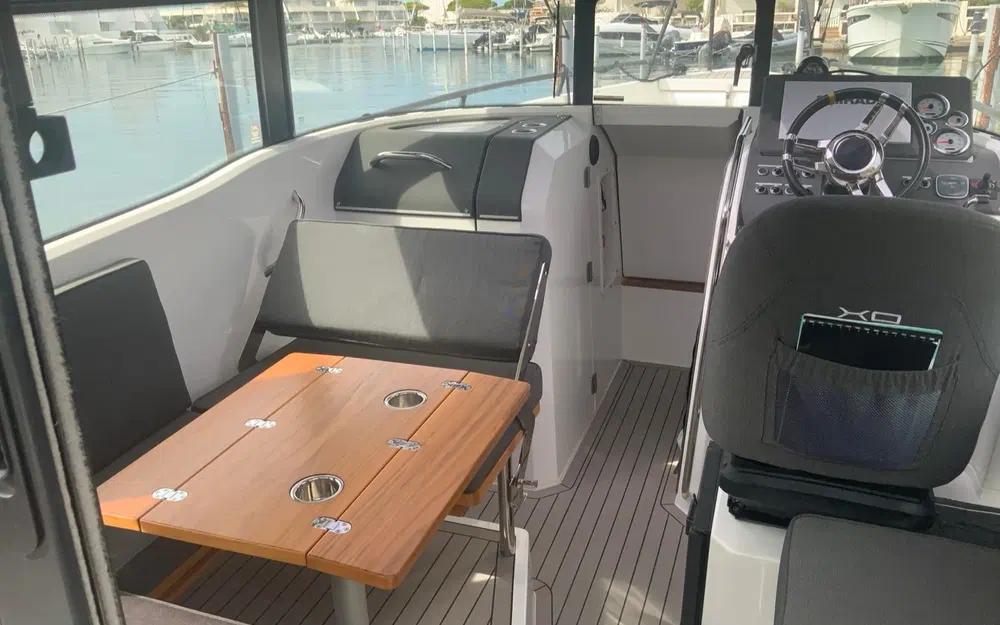 slider 10 XO Boats XO 270 RS Cabin