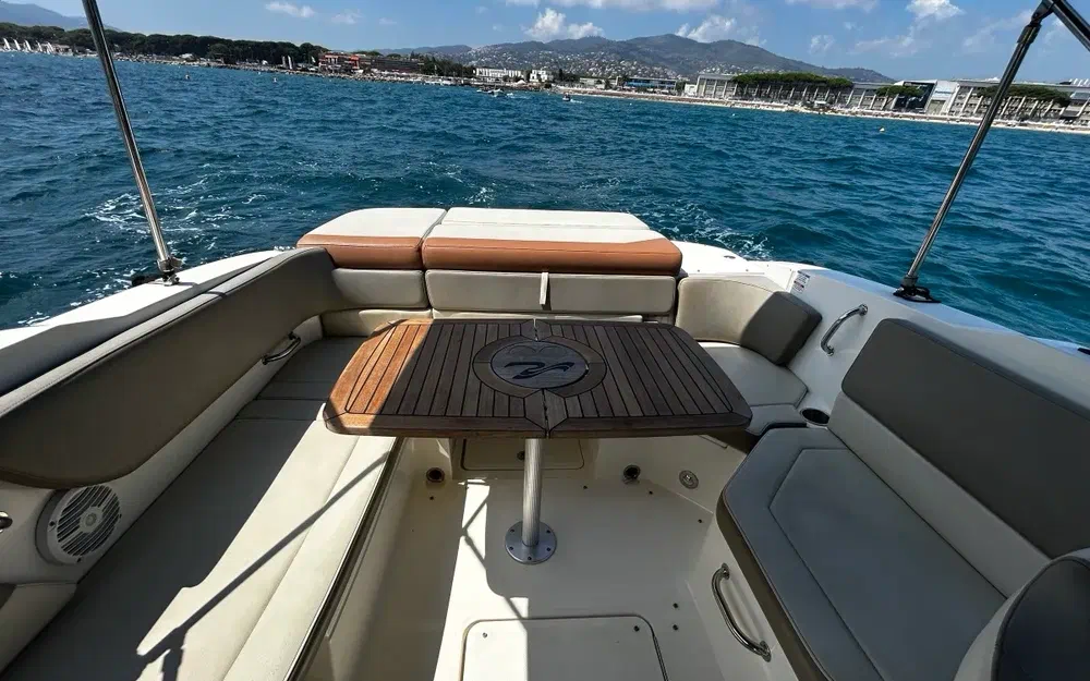 slider 6 Sea Ray 230 SPX